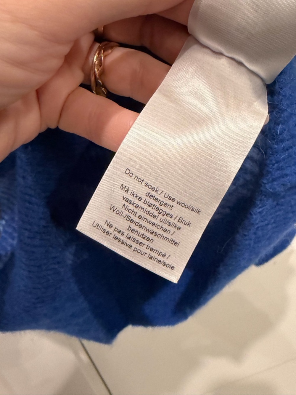 GANNI Alpaca and Merino Wool Jaquard Logo Button Sweater in Blue NWT's Sz Small - Picture 15 of 17